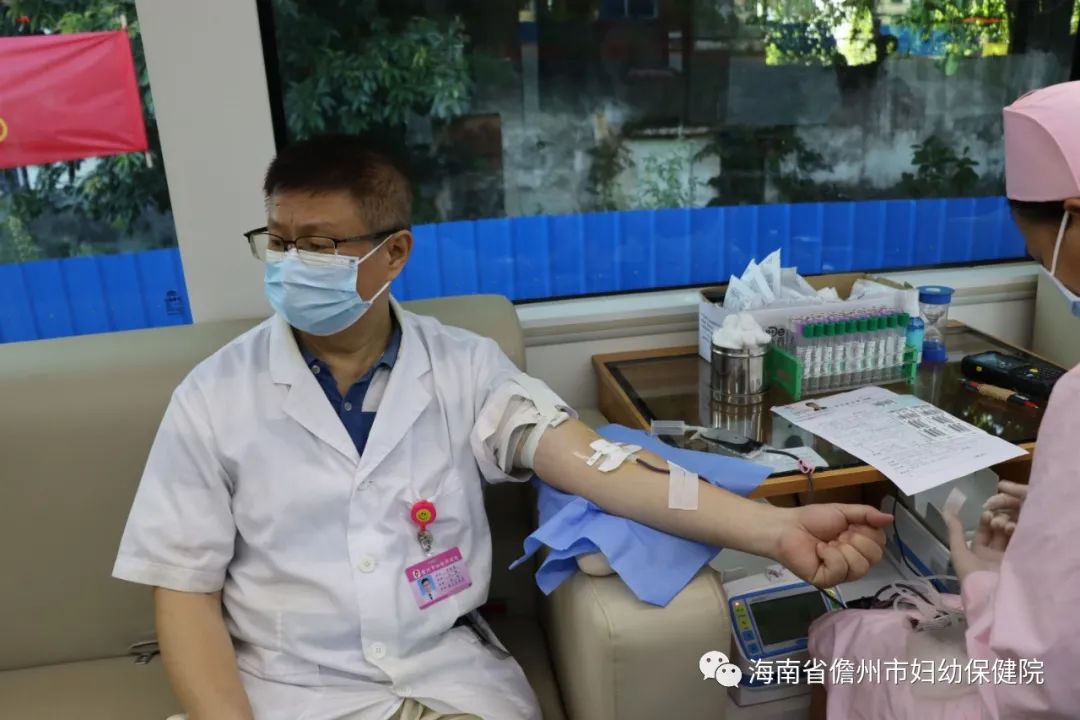 市婦幼保健院積極組織職工義務(wù)獻(xiàn)血(圖3)